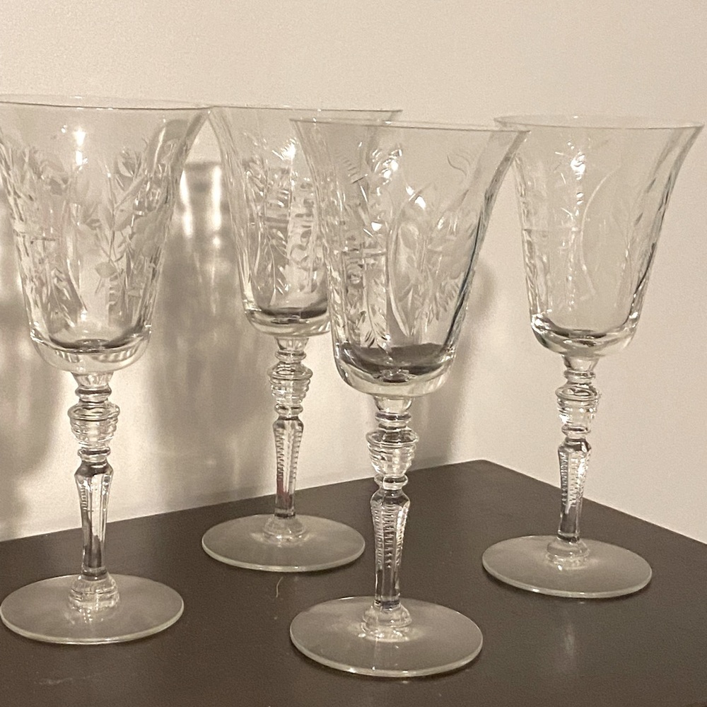 Rock Sharpe vintage water goblets in the Rembrandt pattern - set of 4
